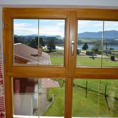 Via Claudia Haus 59 Gamsbock Holiday home Lechbruck